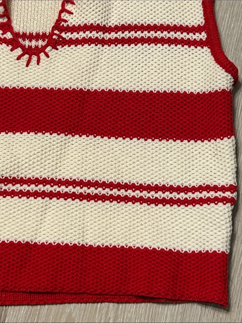 Le Lis Red Striped Sleeveless Semi Cropped Polo Knit Blouse Sz S